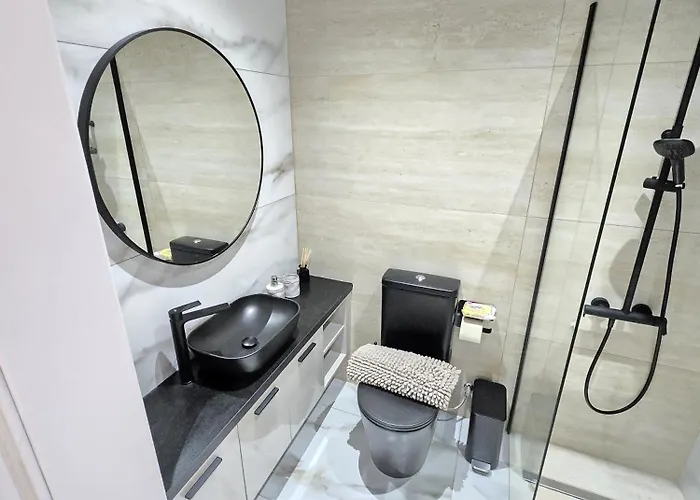 Mediterranean Sunrise Protaras Villa *